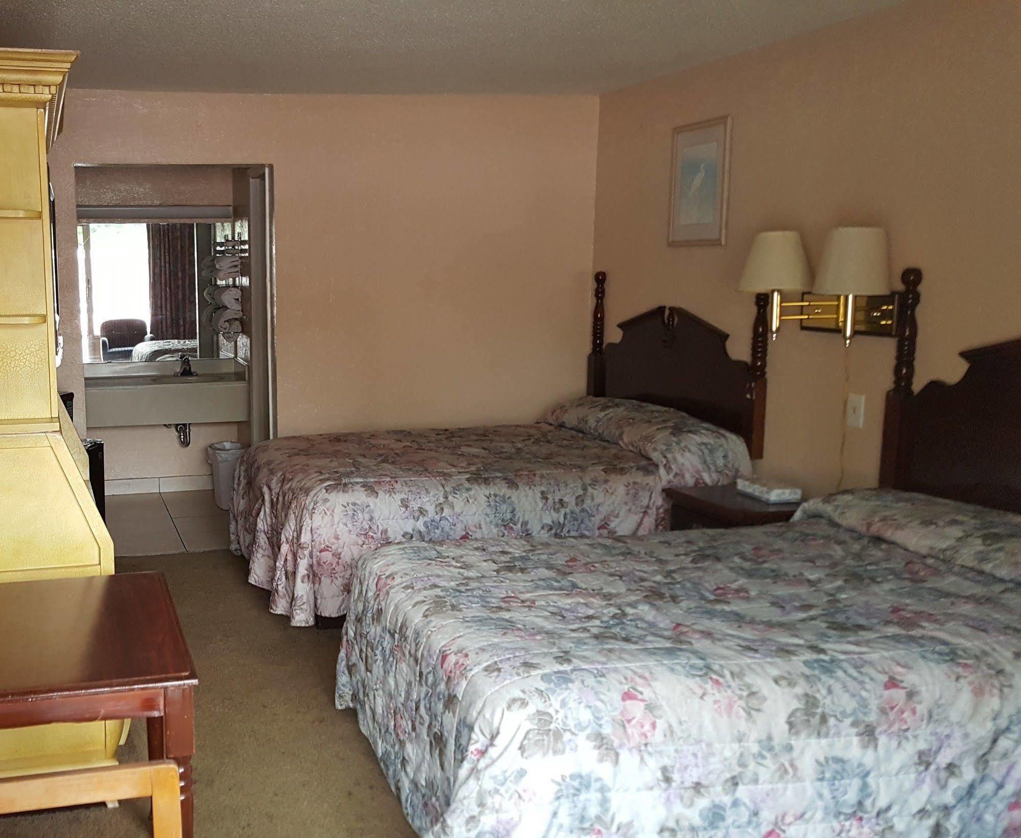 Hotel Micanopy Inn