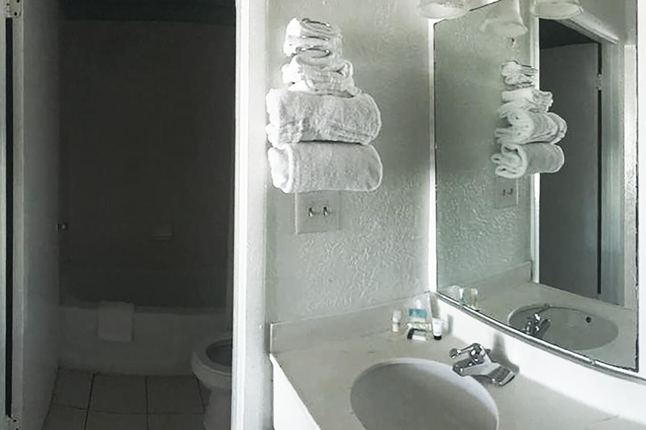 Hotel Micanopy Inn